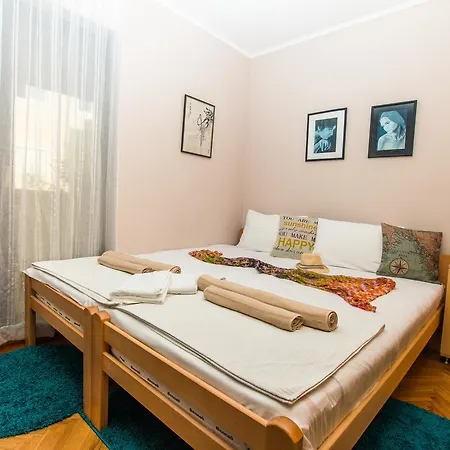 Sega Adzic Apartament *